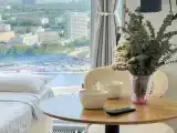 №35-8 Апартамент с видом на город и реку
