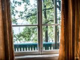 Бунгало Economy с балконом и с красивым видом из окна