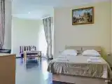 Улучшенный двухместный номер с 1 двуспальной кроватью