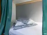 Нижняя капсула в общем мужском номере
