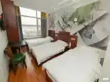 Стандарт с тремя раздельными кроватями