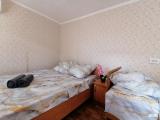 Комната стандарт с 1 односпальной и 1 двуспальной кроватью