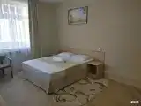 Двухместный номер Standard Мансарда двуспальная кровать