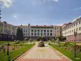 Кровать в общем номере
