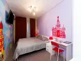 Кровать в общем номере для женщин с 4 кроватями