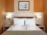СТАНДАРТНЫЙ ДВУХМЕСТНЫЙ с 1 общей кроватью шириной 1,4 м.