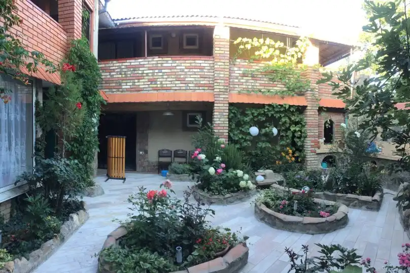 Домик у моря, Морское