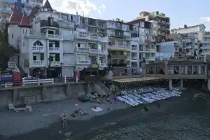 Гостевой дом «Замок Leonardo», Утес