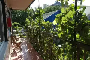 Гостевой дом на Ростовской 9, Ейск