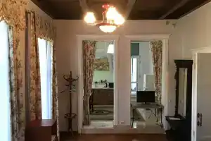 Дом на Набережной