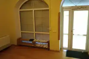 Эллинг, Феодосия