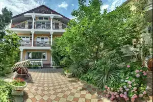 Гостевой дом «Аквамарин», Алушта