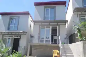 Гостевой Дом «s.e.a Loo», Лоо