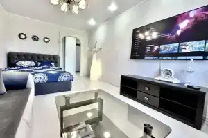 Исторический центр ! Новый дом ! Закрытый Паркинг !