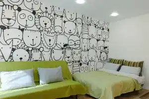 Квартира - студия с отдельной спальней на Космонавтов