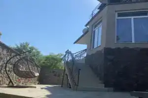 Дом, Алушта