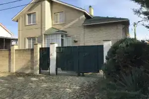 Гостевой дом на Алуштинской 22, Краснодар