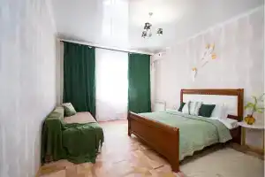 Апартаменты «2 Комн. Элитка Свердлова д.60»