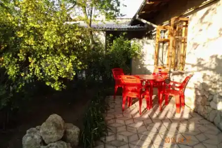 Двухэтажный домик с террасой - 1