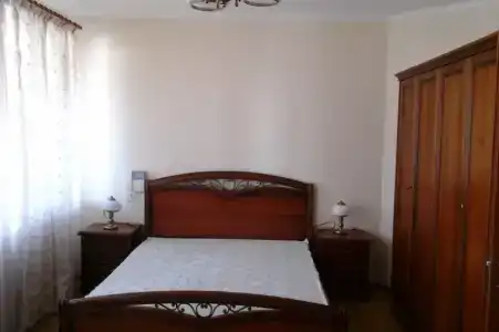 Белых Акаций 1Б - 3