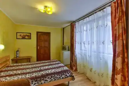 На Краснофлотской, 13 - 16