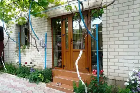 У Нели - 3