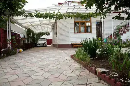 У Виктора - 2