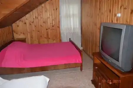 Эмели - 102