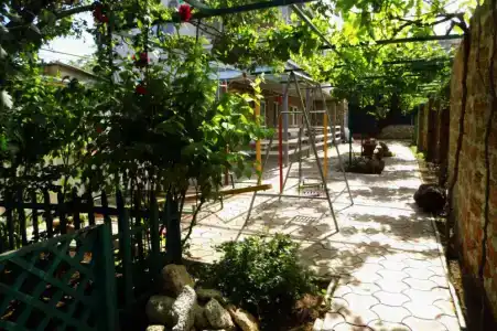 Двухэтажный домик с террасой - 8