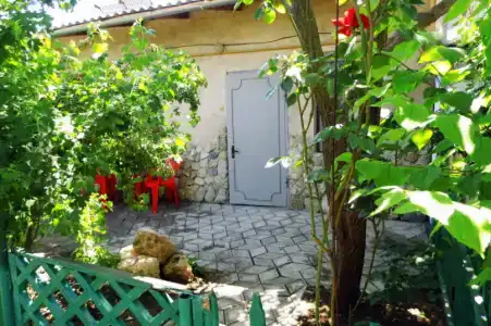 Двухэтажный домик с террасой - 9