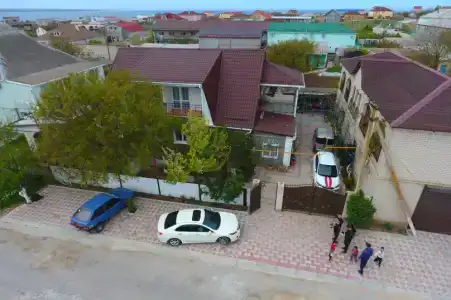 У Нели - 19
