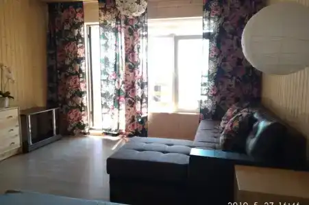 на Набережной 12А - 35