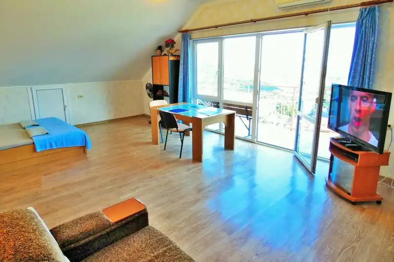 У камина - 55