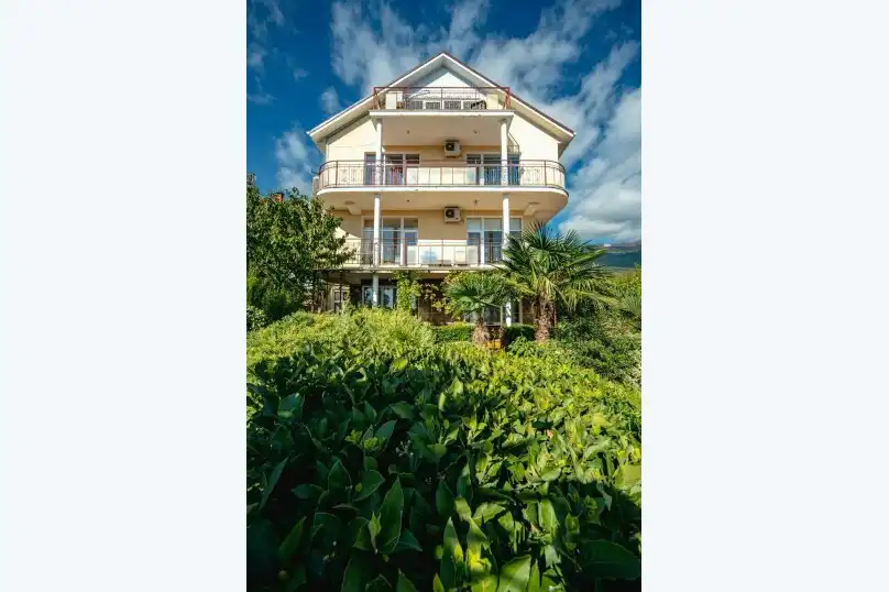 У камина - 34