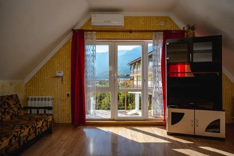 У камина - 73