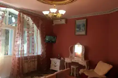 Коттедж на Войкова 8 - 12