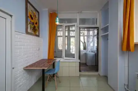 У камина - 106