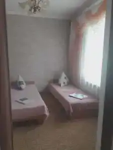 У Нели - 102