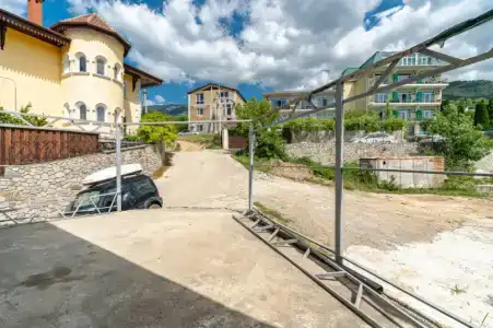 У камина - 13