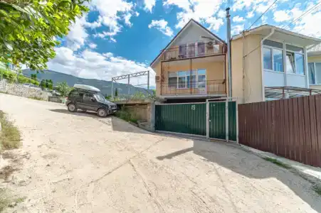 У камина - 14