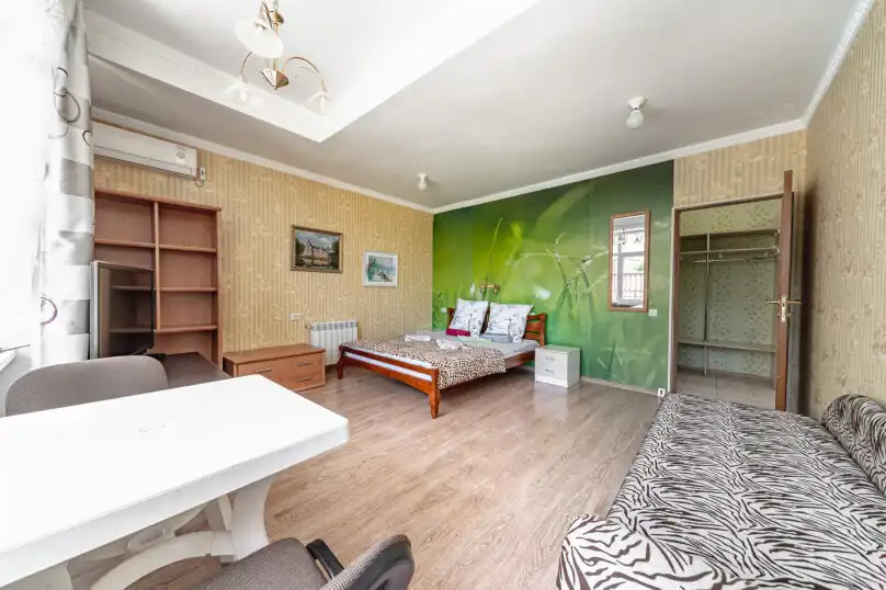 У камина - 93