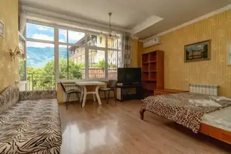 У камина - 114