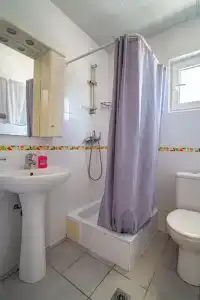 На Сочинском шоссе - 12