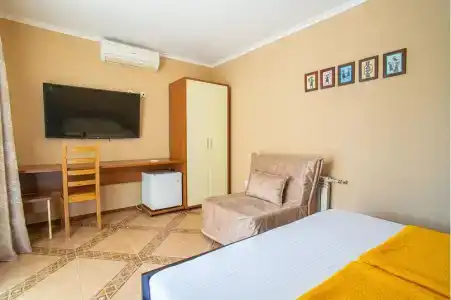 На Сочинском шоссе - 15