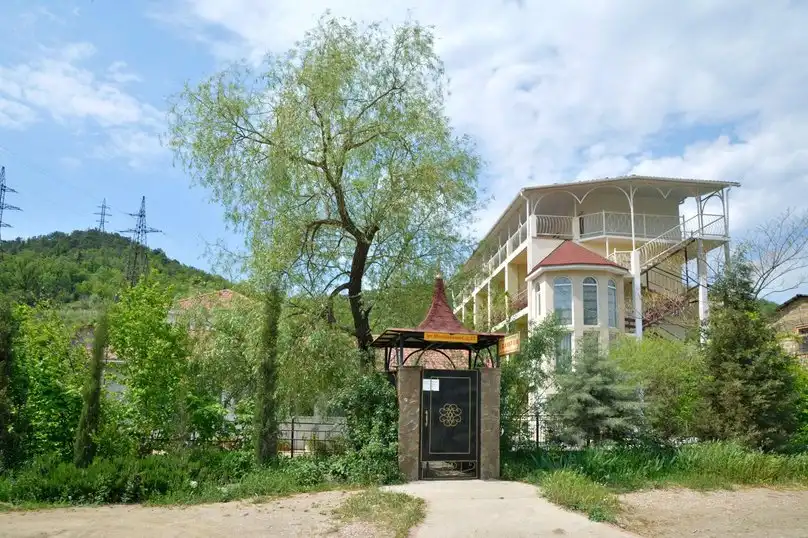 Изумрудный - 10