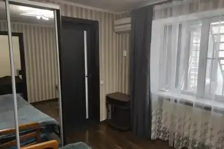 Двухкомнатный дом с двором - 17