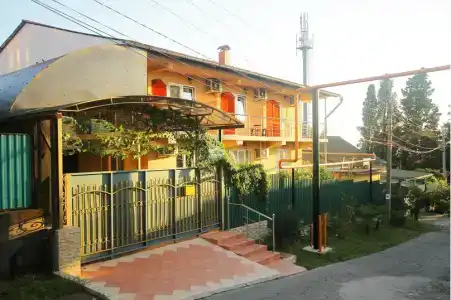 На Весенней 10 - 2