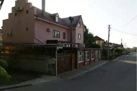Гостевой дом на Успенском 14 - 1