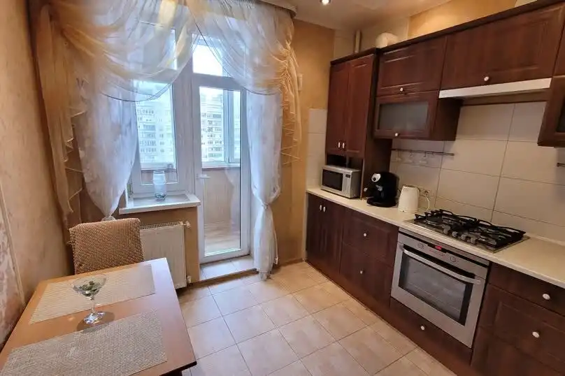 Толстикова 16 - 0