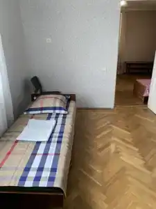 У Альвины - 12